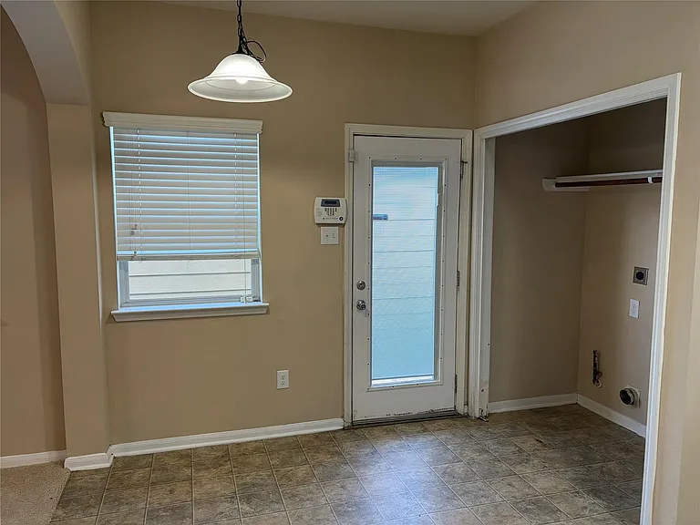 1735 Nichole Woods Dr — Photo 12