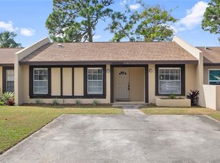 9896 88th St, Seminole, FL 33777