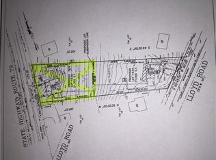 13 Lloyd Rd, Morganville, NJ 07751