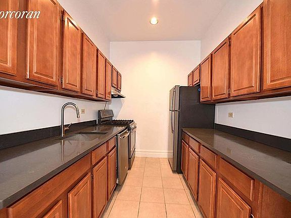 3rd image of 45-02 Ditmars Blvd #311