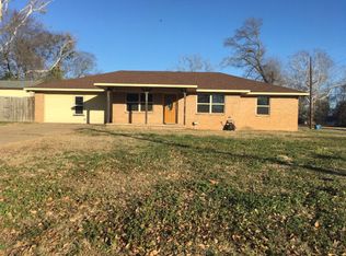 800 N Hamlett St, Athens, TX 75751