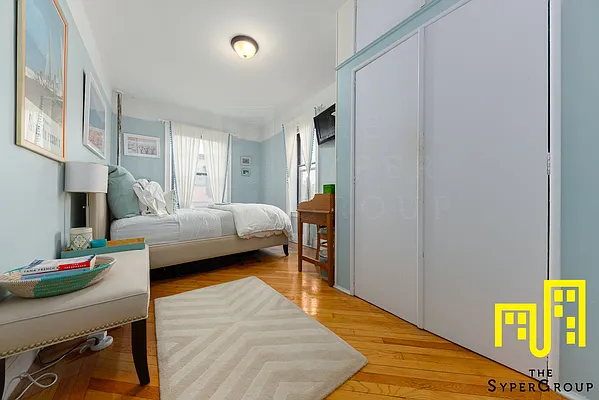 Rented by The Syper Group | media 4