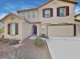 899 S Swallow Ln, Gilbert, AZ 85296