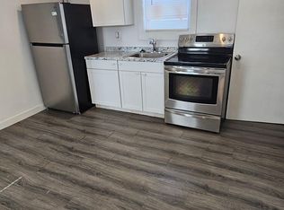 123 College Ave APT 2, Waterville, ME 04901