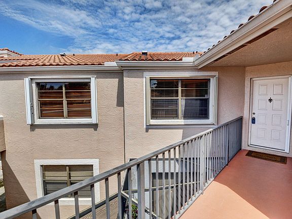 DSC_6668_69_70_71_72