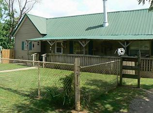 35265 New Hope Rd, Tecumseh, OK 74873