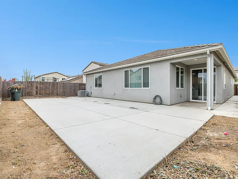 6441 W Santa Ana Ave — Photo 33