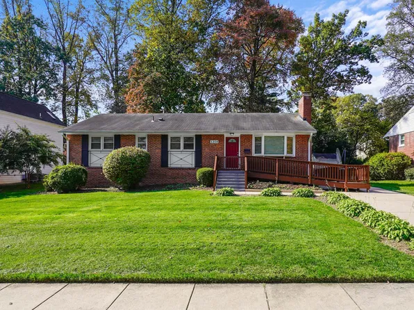 5209 Ravensworth Rd, Springfield, VA 22151