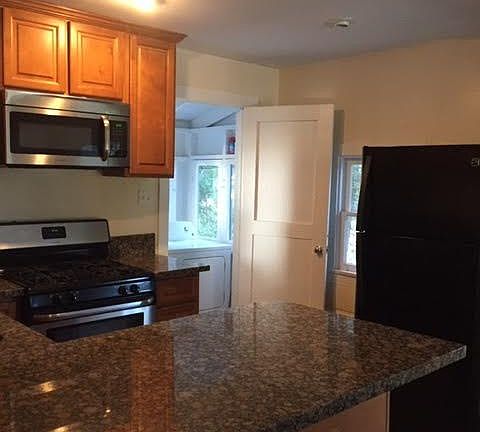 3rd image of 23681 Scenic Dr #1-2