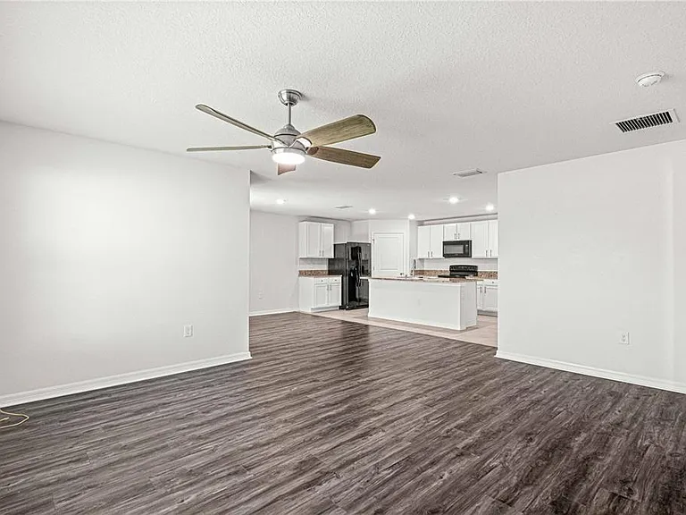 8687 SW 49th Ter — Photo 14