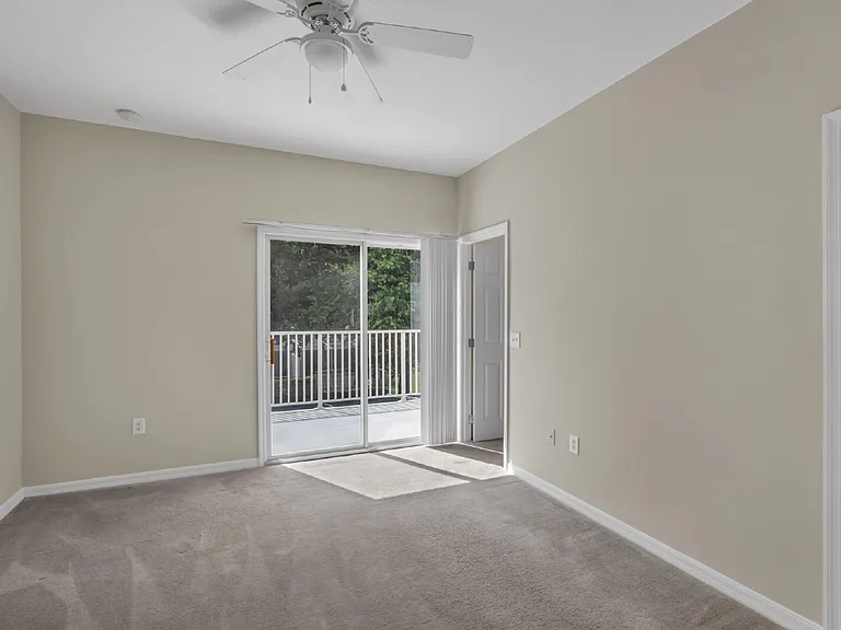 1413 Retreat Cir — Photo 20