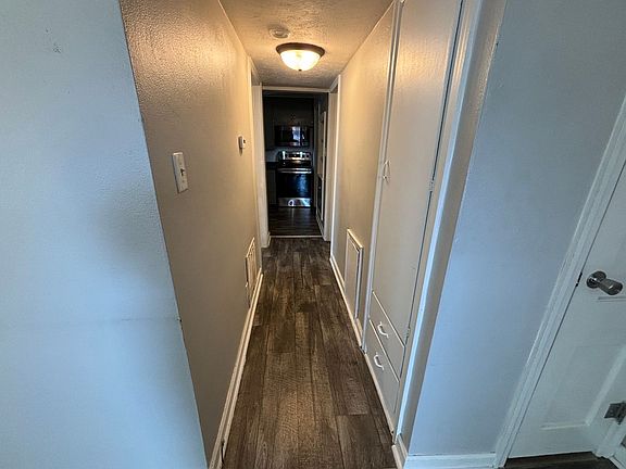 3rd image of 861 N 11th St APT 1