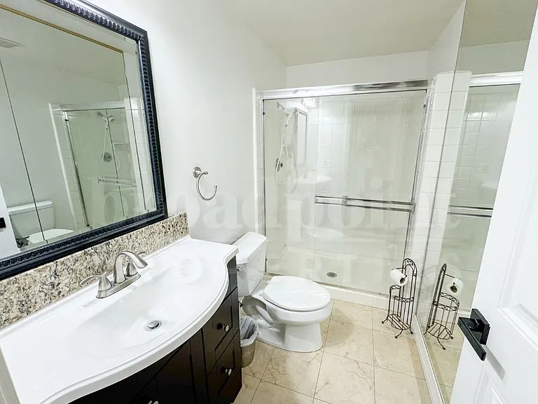 203 Chapalita Dr — Photo 25
