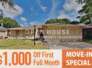 3318 Lockgate Dr, Spring, TX 77388