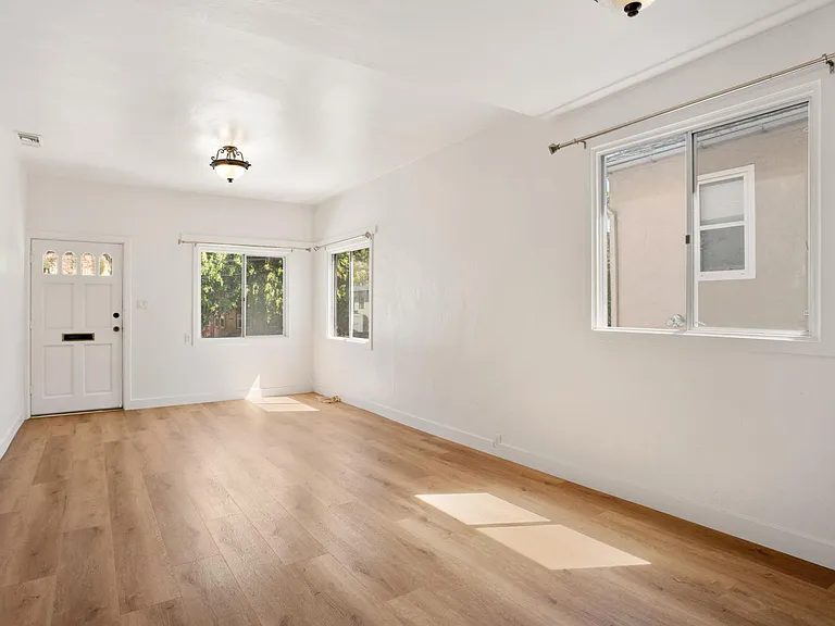 3296 Ibis St — Photo 19