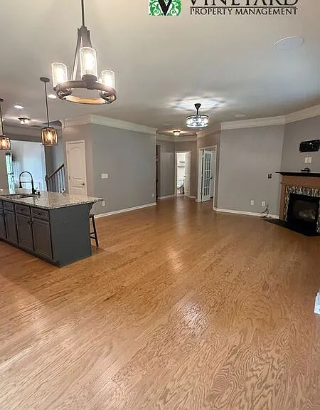 303 Cherokee Reserve Ct — Photo 14
