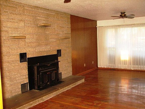 3rd image of 157 Township Road 1107