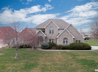 2820 E 64th Ct, Davenport, IA 52807