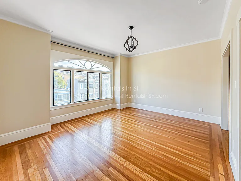 1924 Cabrillo St #3 — Photo 7
