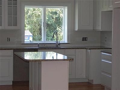 3rd image of 850 W Falmouth Hwy #14