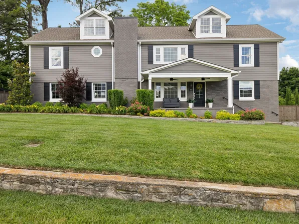 303 Avondale Dr, Franklin, TN 37064