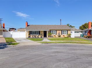 6121 Kelley Cir, Huntington Beach, CA 92647