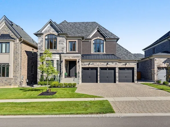 86 Sculpture Garden Ln, Vaughan, ON L4H 4P1
