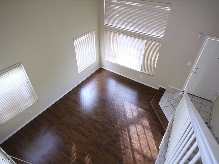 3440 Middle View Dr — Photo 12