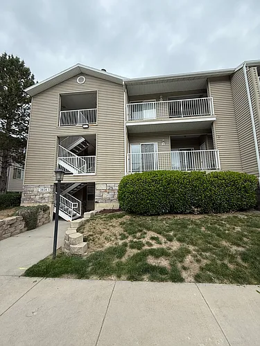 3824 S Big River Way #2 Photo 1