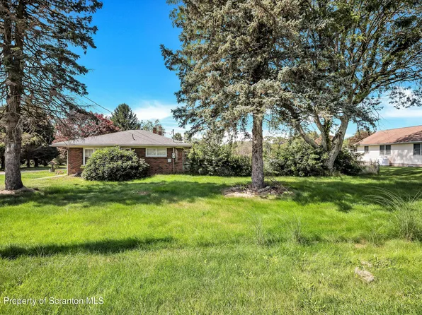 203 Hill Dr, Wyoming, PA 18644