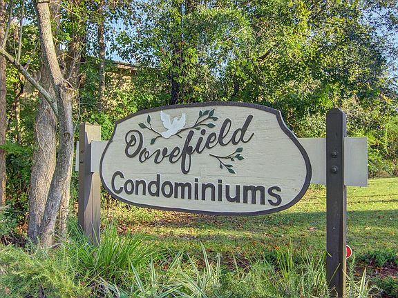 Peaceful and safe Dovefield condominimums