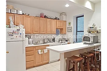 Rented by City Connections Realty