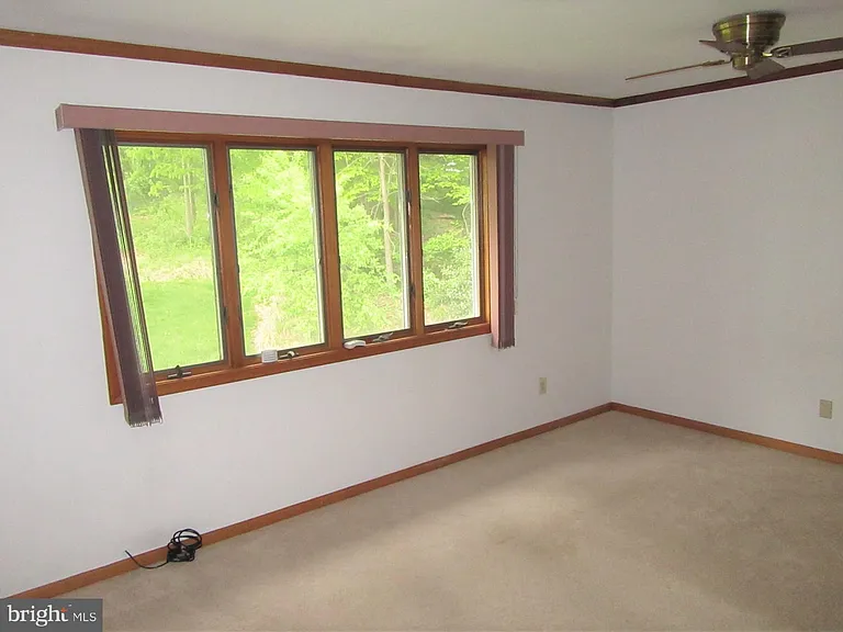 4830 Misty Ct — Photo 9