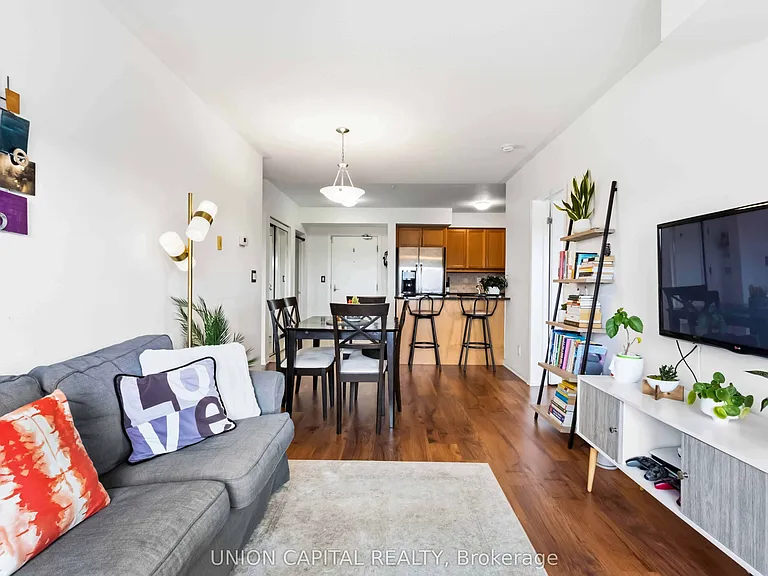 10 Mendelssohn St #220 — Photo 19