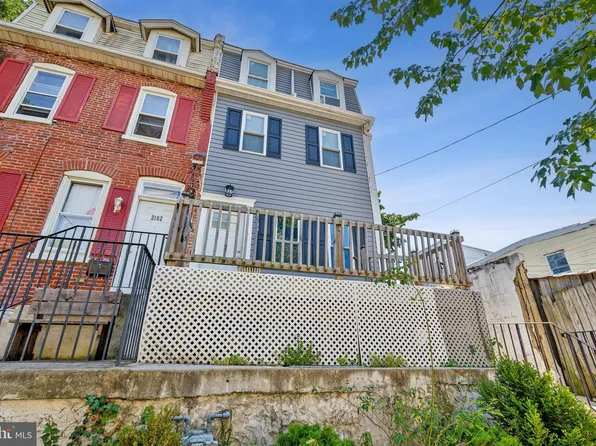 2100 N Locust St, Wilmington, DE 19802