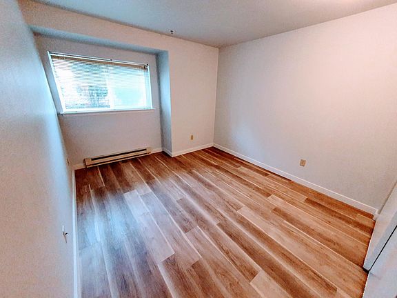 4th image of 12602 109th Ct NE APT G104