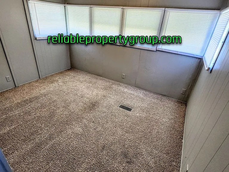 5614 W Cook Rd #11 — Photo 8