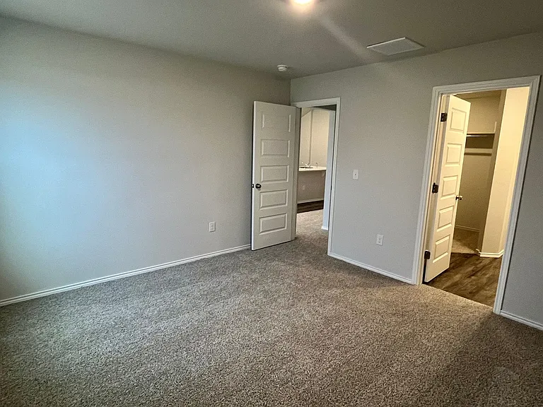 11625 Krew Way — Photo 8