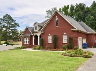 1356 Raintree Ln NE, Arab, AL 35016