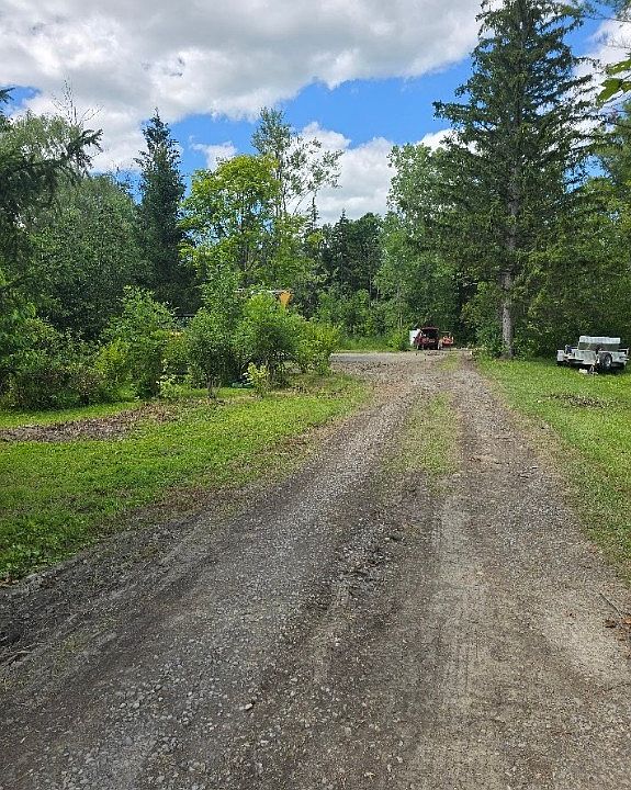 1st image of 1686 Hanshaw Rd