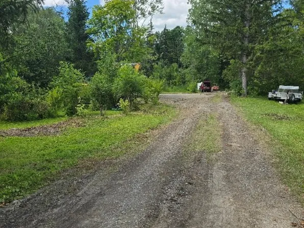 1686 Hanshaw Rd, Ithaca, NY 14850