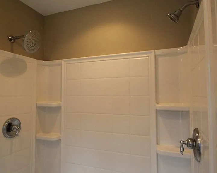 1830 Country Manor Ln — Photo 21