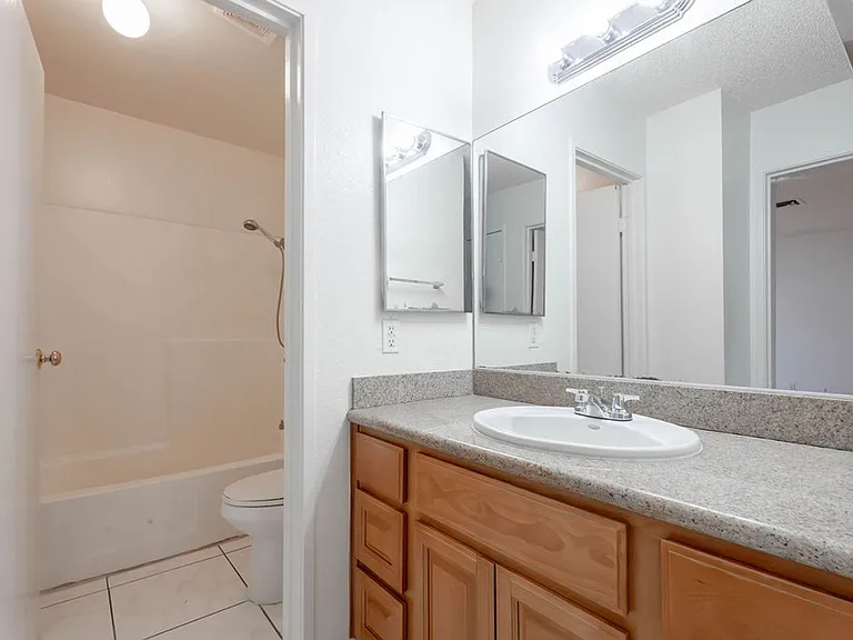 5198 Greene Ln — Photo 19