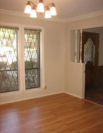 Formal Dining