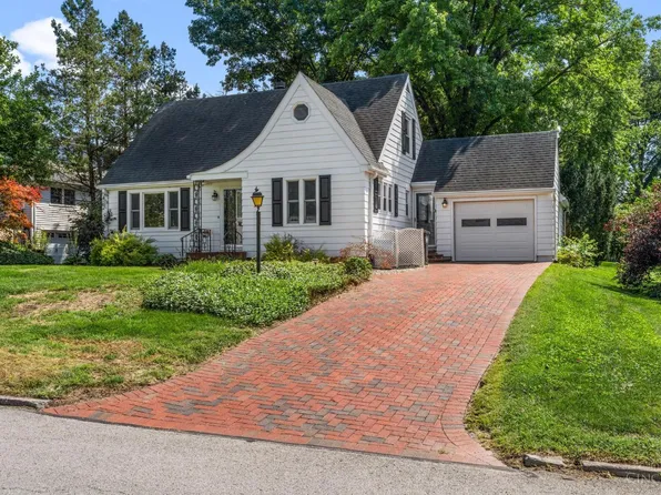 240 Fischer St, Wilmington, OH 45177