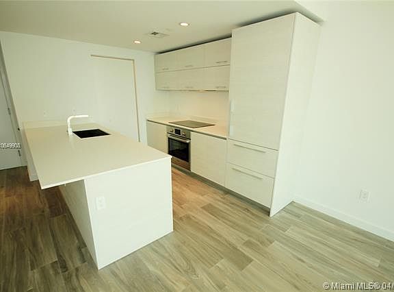 3rd image of 1300 S Miami Ave #1904
