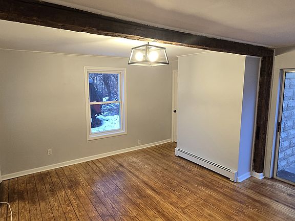 2nd image of 5A Hart St #5A