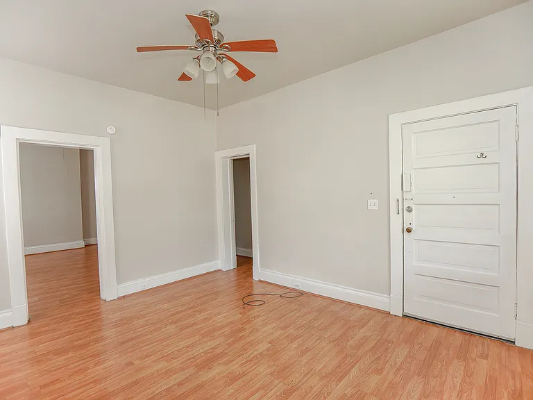 1439 Moultrie Ave #1 — Photo 5
