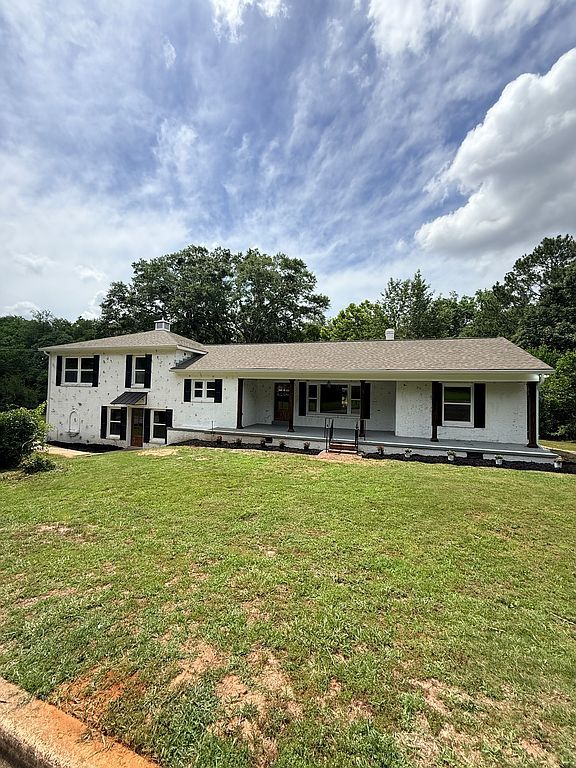 704 W Lee St - Property Image