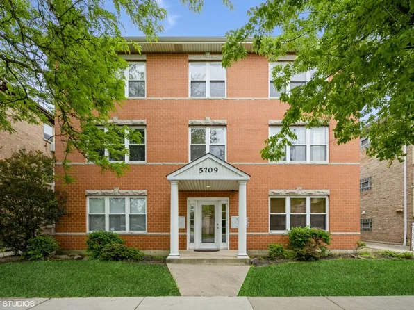 5709 W Lawrence Ave APT 1W, Chicago, IL 60630